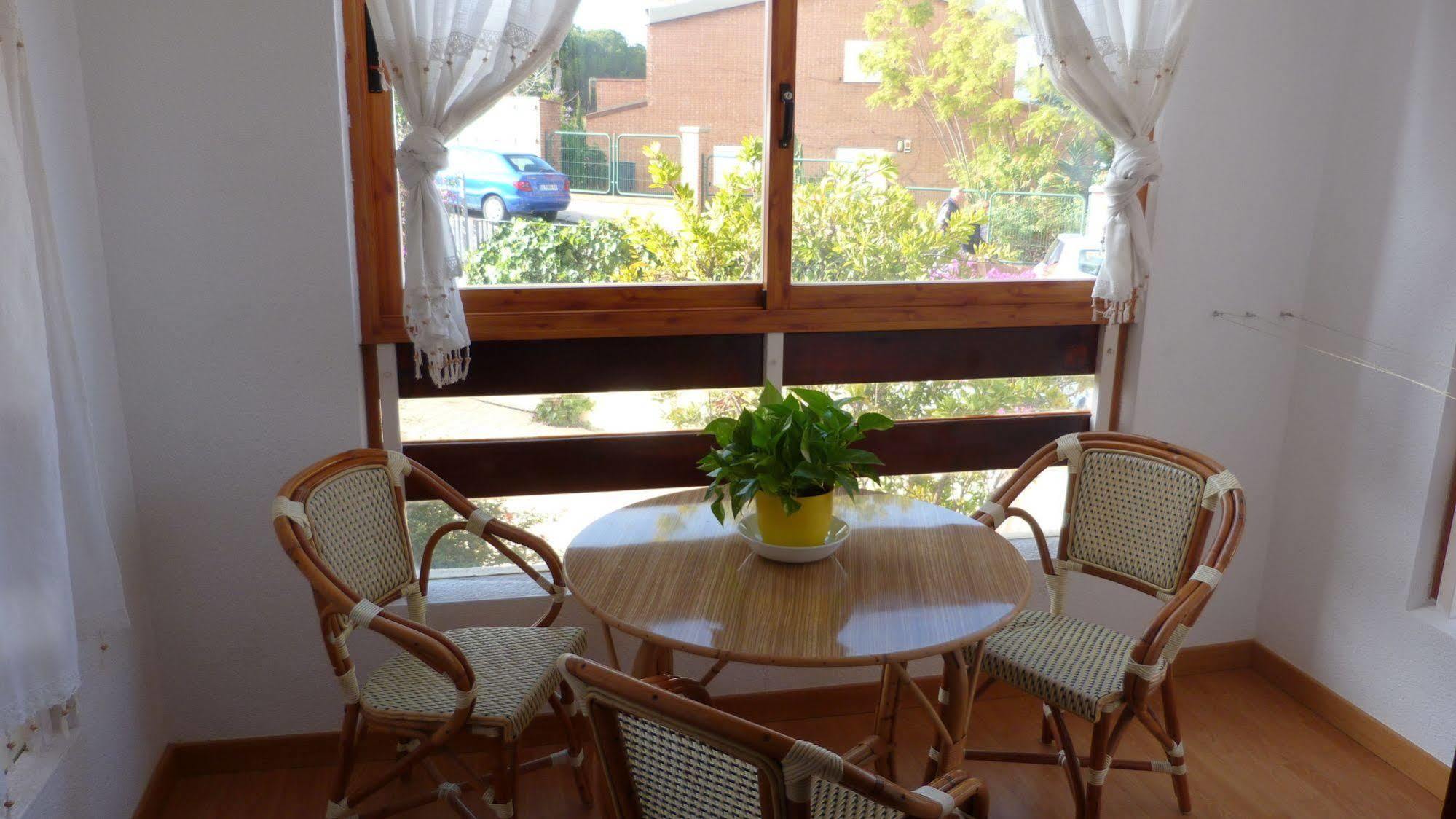 אלביר Albir-Beach Apartments מראה חיצוני תמונה