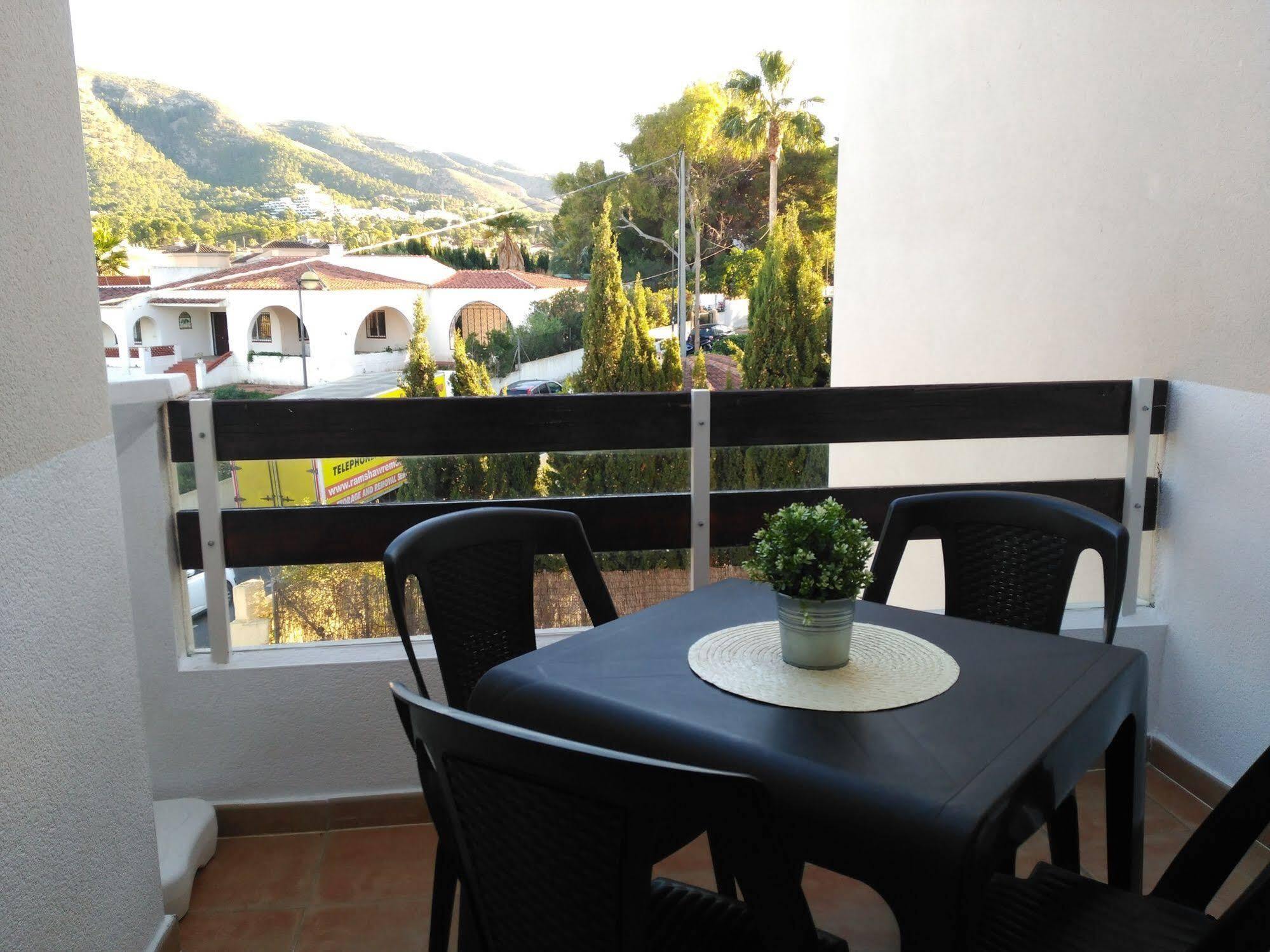 אלביר Albir-Beach Apartments מראה חיצוני תמונה